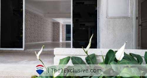 Supalai Place Sukhumvit 39 Luxurious 4-Bedroom Condo