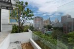 Luxurious 6 storey House with pool for Sale in Watthana Bangkok